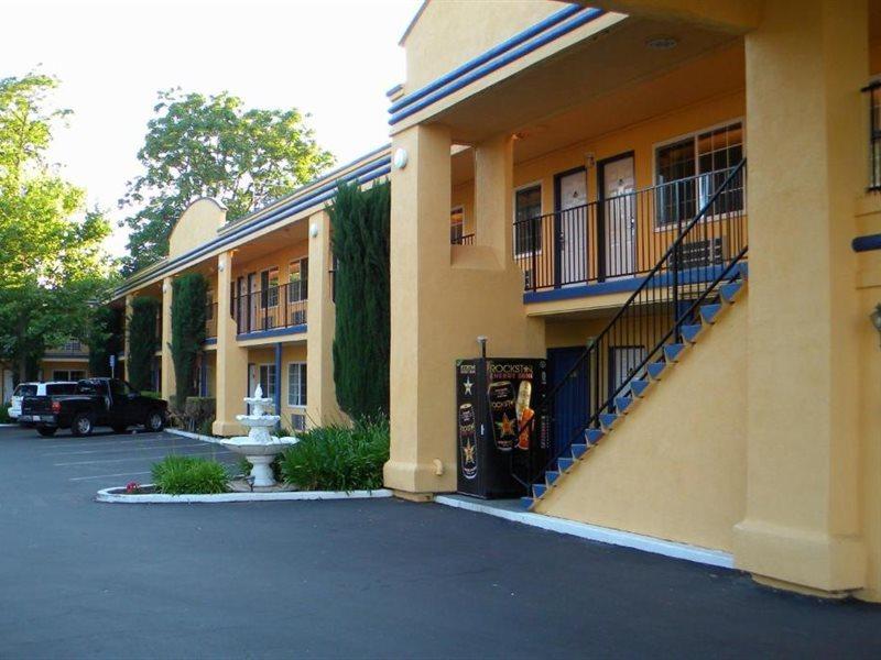 Americas Best Value Inn - צ'יקו מראה חיצוני תמונה